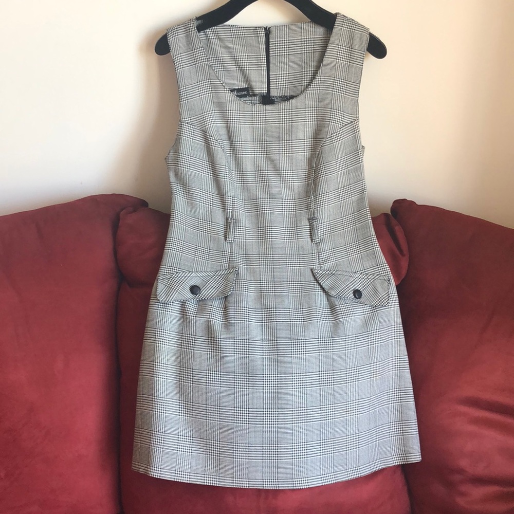 Prince of Wales short dress.